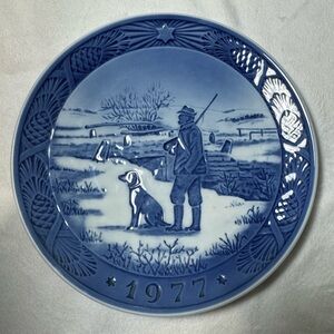 Vintage Royal Copenhagen Porcelain 1977 Christmas Plate Denmark 🇩🇰
